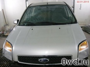 Битый автомобиль Ford Fusion